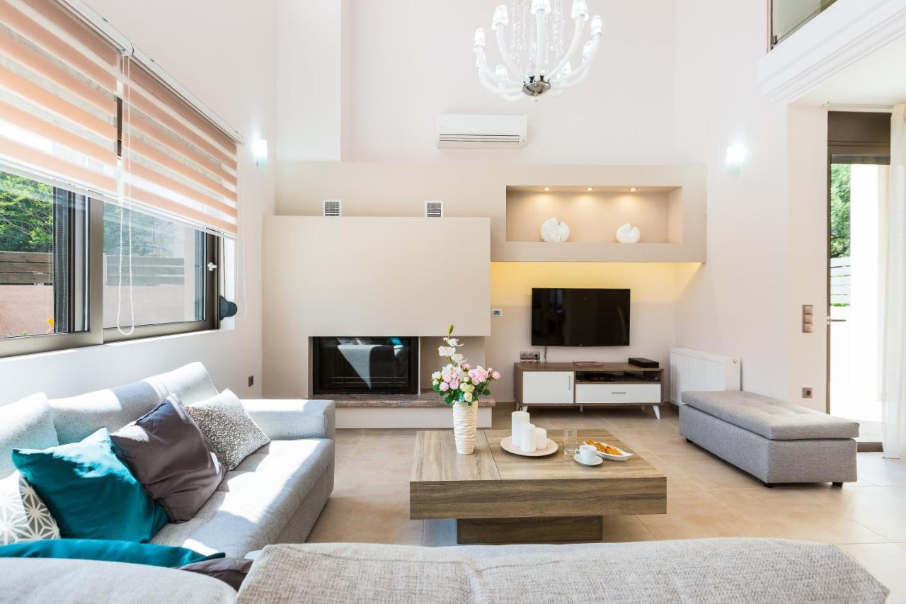 Peris Villa Като Дарацо Екстериор снимка