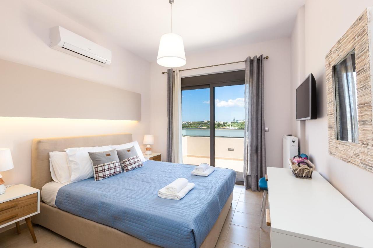 Peris Villa Като Дарацо Екстериор снимка